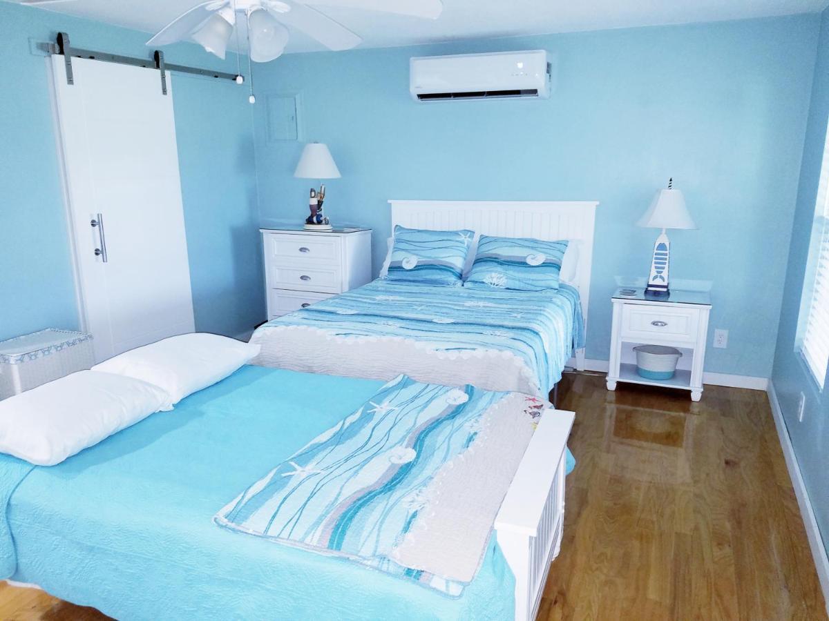 Coastal Cottage Bay House Palacios المظهر الخارجي الصورة